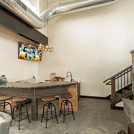 Brand New Upscale Home- Best Location! وايتفيش، مونتانا المظهر الخارجي الصورة