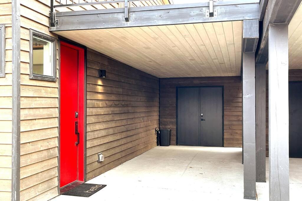 Brand New Upscale Home- Best Location! وايتفيش، مونتانا المظهر الخارجي الصورة
