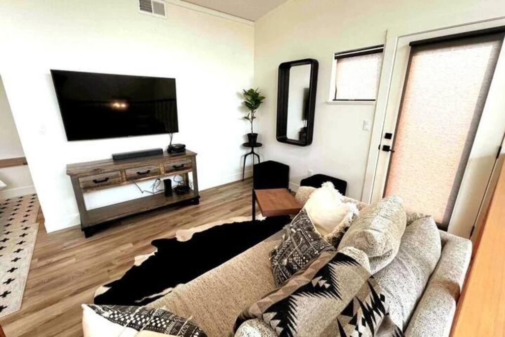Brand New Upscale Home- Best Location! وايتفيش، مونتانا المظهر الخارجي الصورة
